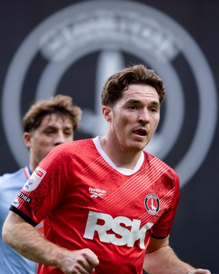 011125 - Charlton Athletic v Swansea City - Sky Bet Championship - Conor Coventry of Charlton Athletic