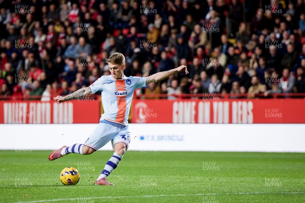 011125 - Charlton Athletic v Swansea City - Sky Bet Championship - Ethan Galbraith of Swansea City