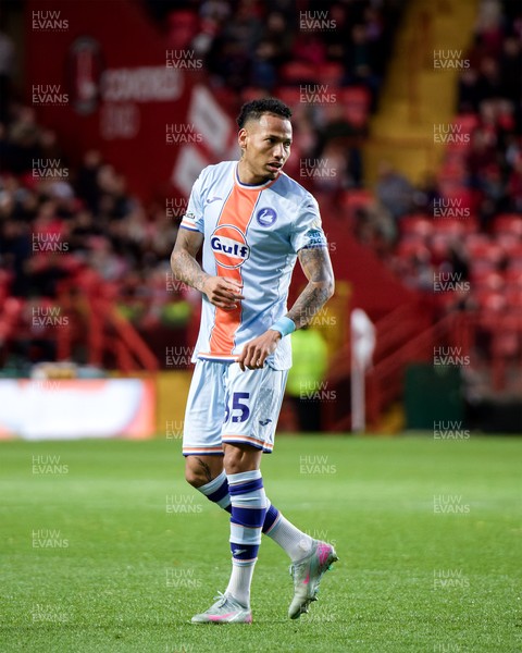 011125 - Charlton Athletic v Swansea City - Sky Bet Championship - Ronald Pereira Martin of Swansea City