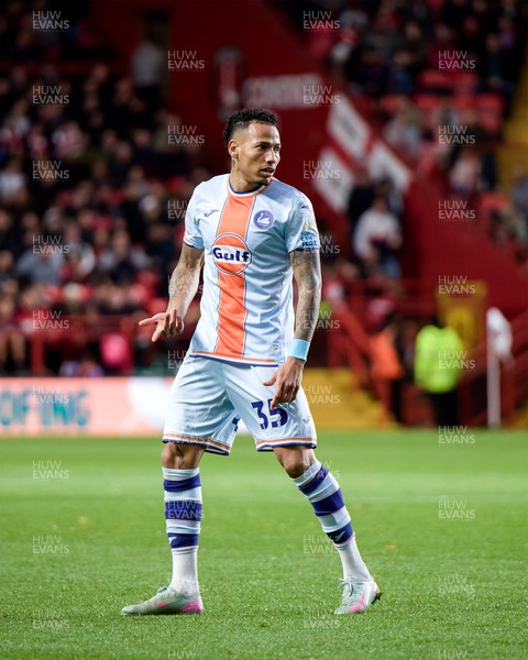 011125 - Charlton Athletic v Swansea City - Sky Bet Championship - Ronald Pereira Martin of Swansea City
