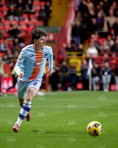 011125 - Charlton Athletic v Swansea City - Sky Bet Championship - Josh Key of Swansea City