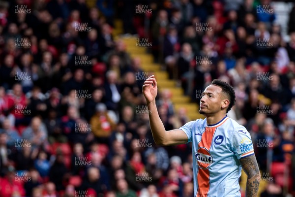 011125 - Charlton Athletic v Swansea City - Sky Bet Championship - Ronald Pereira Martin of Swansea City