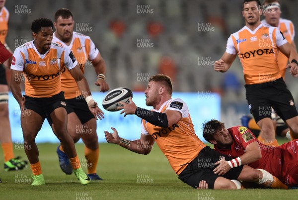 021217 - Toyota Cheetahs v Scarlets - Guinness PRO14 -  Paul Schoeman of the Toyota Cheetahs