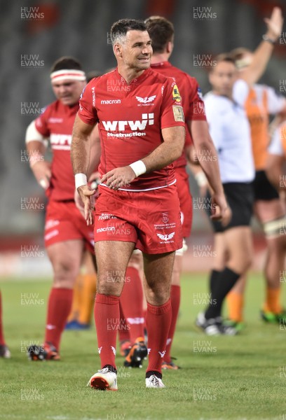 021217 - Toyota Cheetahs v Scarlets - Guinness PRO14 -  Mike Phillips of the Scarlets