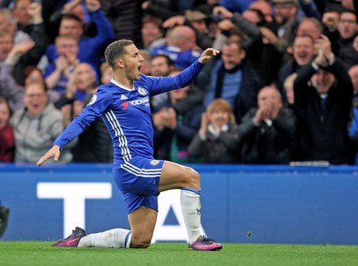 231016 - Chelsea vs Manchester United - Premier League -Eden hazard goal celebration