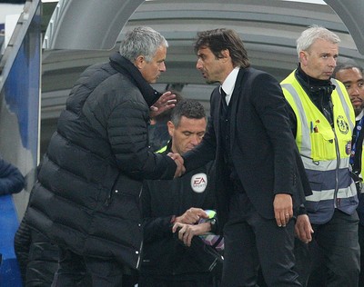 231016 - Chelsea vs Manchester United - Premier League -Rival managers Mourinho and Conte at the final whistle