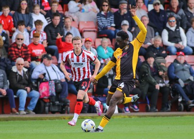 180426 - Cheltenham Town v Newport County - Sky Bet League 2 - Nathan Opoku of Newport County shoots at goal