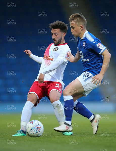 010518 - Chesterfield v Newport County, Sky Bet League 2 - Josh Sheehan of Newport County is challenged by Louis Reed of Chesterfield