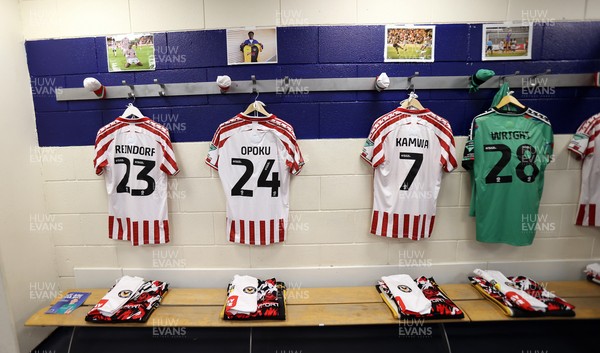 270925 - Chesterfield v Newport County - Sky Bet League 2 - Dressing room