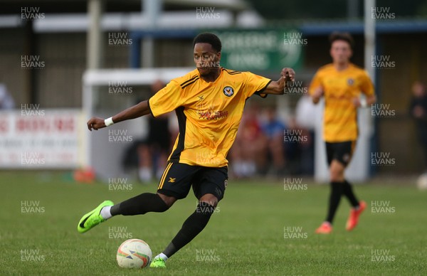 180717 - Chippenham FC v Newport County - Pre Season Friendly - Lamar Reynolds of Newport County