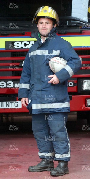 160503 - Captain of Caerphilly RFC and fireman, Chris Ferris