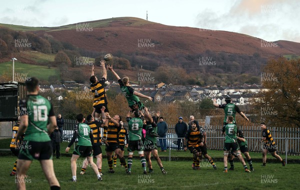 031222 - Cilfynydd v Cowbridge - Admiral National League 2 East Central - 