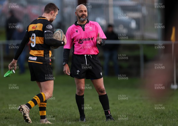 031222 - Cilfynydd v Cowbridge - Admiral National League 2 East Central - Referee Peter Woole