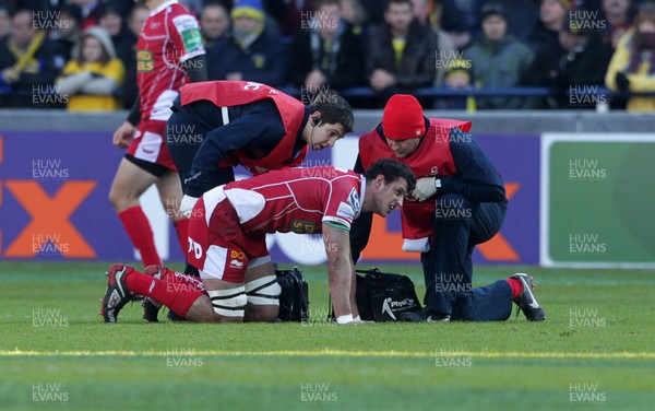 071213 - Clermont Auvergne v Scarlets - Heineken Cup - Aaron Shingler of Scarlets down injured  