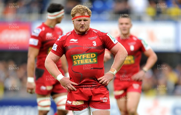 131012 - Clermont Auvergne v Scarlets - Heineken Cup -Samson Lee of Scarlets