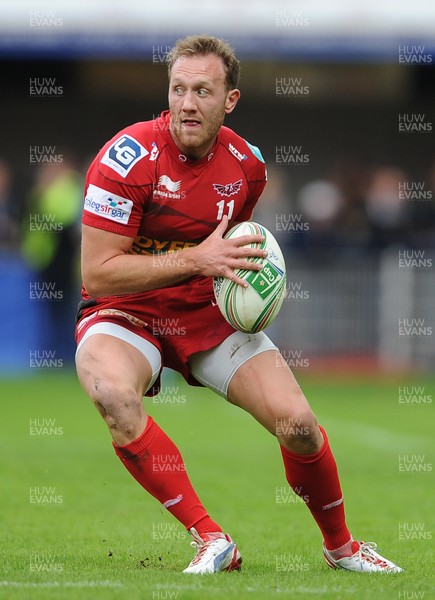 131012 - Clermont Auvergne v Scarlets - Heineken Cup -Morgan Stoddart of Scarlets