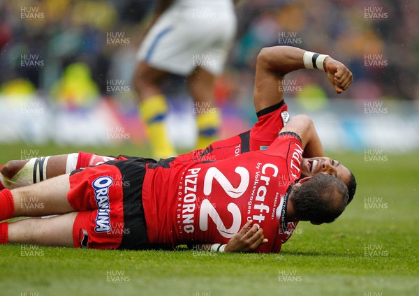 180513 - ASM Clermont Auvergne v Toulon - Heineken Cup Final - Frederic Michalak and Delon Armitage of Toulon celebrate the victory 