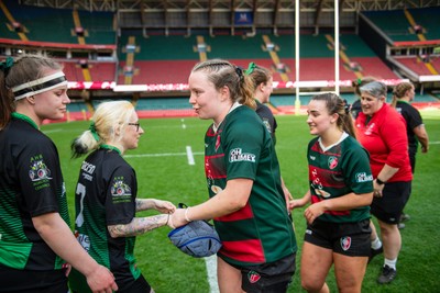 180426 - Clwb Rygbi Cymry Caerdydd v Seven Sisters - WRU Women's National Plate - Players shake hands after the match