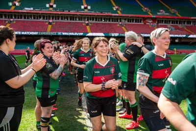 180426 - Clwb Rygbi Cymry Caerdydd v Seven Sisters - WRU Women's National Plate - Teams applaud each other off the pitch