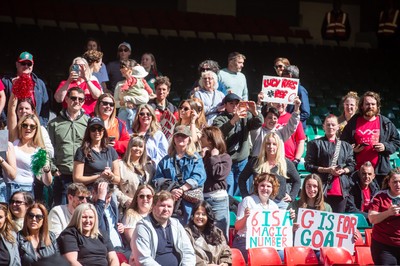 180426 - Clwb Rygbi Cymry Caerdydd v Seven Sisters - WRU Women's National Plate - Fans
