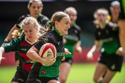 180426 - Clwb Rygbi Cymry Caerdydd v Seven Sisters - WRU Women's National Plate - Holly Cooper of Seven Sisters