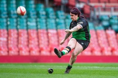 180426 - Clwb Rygbi Cymry Caerdydd v Seven Sisters - WRU Women's National Plate - Rachel Rees of Seven Sisters 