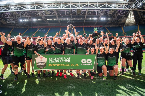 180426 - Clwb Rygbi Cymry Caerdydd v Seven Sisters - WRU Women's National Plate - Seven Sisters celebrate