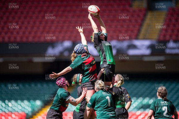 180426 - Clwb Rygbi Cymry Caerdydd v Seven Sisters - WRU Women's National Plate - Laura Satterly of Clwb Rygbi Cymry Caerdydd competes for lineout ball