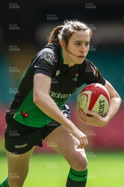 180426 - Clwb Rygbi Cymry Caerdydd v Seven Sisters - WRU Women's National Plate - Caitlin Moffatt of Seven Sisters