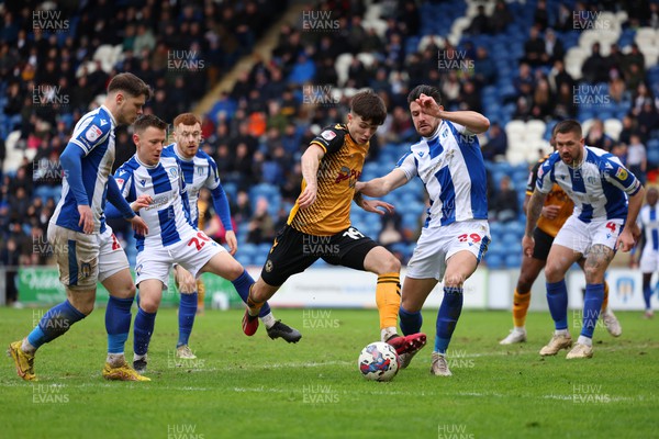 010423 - Colchester United v Newport County - Sky Bet League 2 - Charlie McNeill of Newport County cannot break through the Colchester United defence