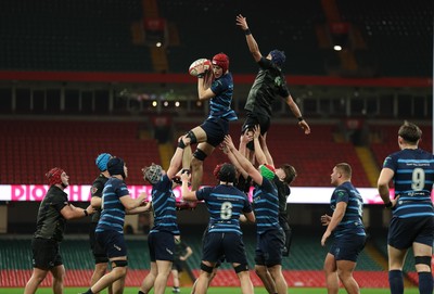101225 - Coleg Cymoedd v Ysgol Gyfun Gymraeg Glantaf, Welsh Schools and Colleges Boys U18 Final - Owen Williams of Ysgol Gymraeg Glantaf wins the line out