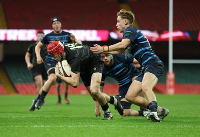 101225 - Coleg Cymoedd v Ysgol Gyfun Gymraeg Glantaf, Welsh Schools and Colleges Boys U18 Final - Devon Shorney of Coleg y Cymoedd beats Finn Evans of Ysgol Gymraeg Glantaf to score try