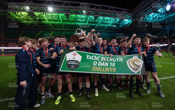 101225 - Coleg Cymoedd v Ysgol Gyfun Gymraeg Glantaf, Welsh Schools and Colleges Boys U18 Final -  Ysgol Gymraeg Glantaf celebrate after winning the final