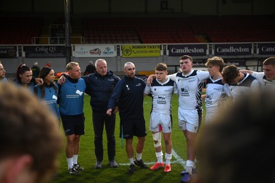 270426 - Coleg Gwent v Cardiff and Vale College - WSC Boys U18 Development Final -  Road To Principality Finals - Cardiff huddle at full time