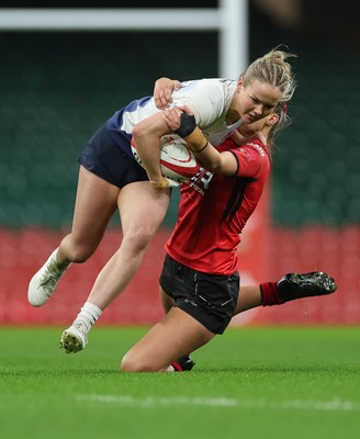 101225 - Coleg Gwent v Llandovery College Welsh Schools and Colleges Girls U18 Final - Beatrice Morgan of Llandovery College looks to break away