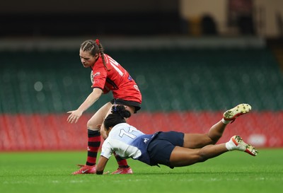 101225 - Coleg Gwent v Llandovery College Welsh Schools and Colleges Girls U18 Final - Ruby Cole of Coleg Gwent takes on Zillah Radrodro of Llandovery College