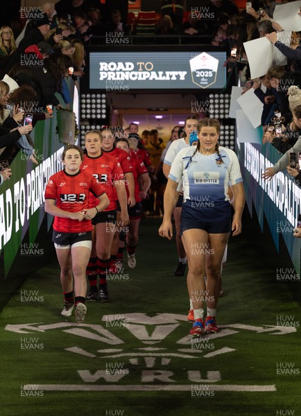 101225 - Coleg Gwent v Llandovery College Welsh Schools and Colleges Girls U18 Final - The teams make their way onto the pitch