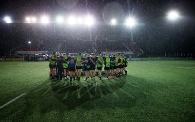 140120 - Coleg y Cymoedd v Coleg Gwent, WRU National Schools and Colleges League Final - Losing finalists Coleg y Cymoedd huddle together at the end of the match