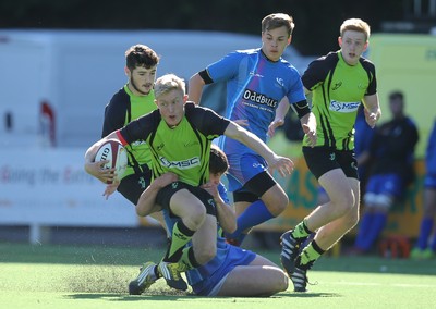 051016 - Coleg y Cymoedd v Gower College, WRU Wednesday U18 League - George Thomas of Coleg y Cymoedd looks to break away