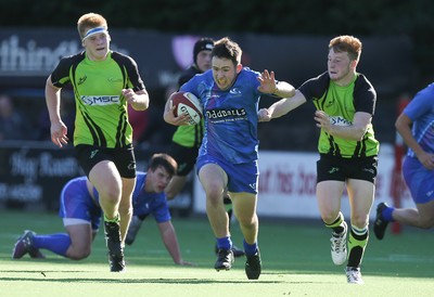 051016 - Coleg y Cymoedd v Gower College, WRU Wednesday U18 League - Evan Budge of Gower College charges forward