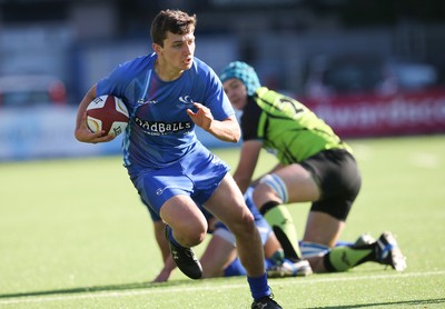 051016 - Coleg y Cymoedd v Gower College, WRU Wednesday U18 League - Jake Tucker of Gower College breaks away