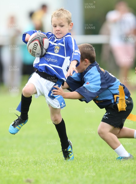 260812 - Colin Hillman 7s, Bridgend - Kenfig Hill u8s v Bridgend Sports u8s tag rugby match