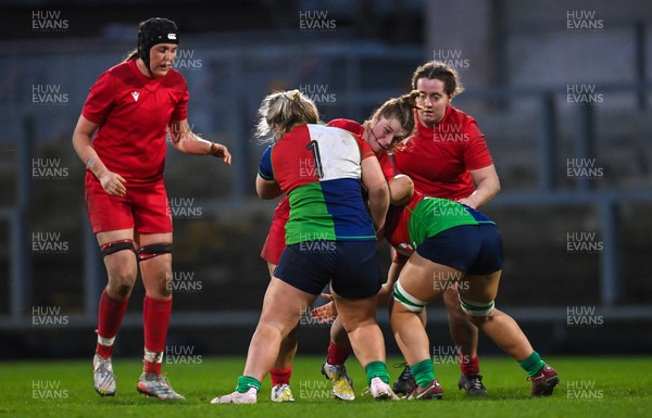 180223 - Combined Provinces XV v Welsh Development XV - Celtic Challenge - Kate Williams of Wales Development XV is tackled by Sadhbh McGrath, left, and Maeve Og O'Leary of Combined Provinces XV