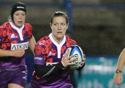 071114 - Combined Services Ladies v Cardiff Blues Ladies - Remembrance Rugby for The British Legion -Amy Robinson of Combined Forces Ladies (c) Huw Evans Agency