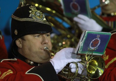 071114 - Combined Services Ladies v Cardiff Blues Ladies - Remembrance Rugby for The British Legion -The Band of The Royal Welsh play for the crowd(c) Huw Evans Agency