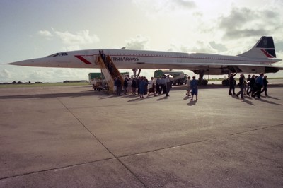 310892 - Picture shows Concorde landing at Cardiff Airport