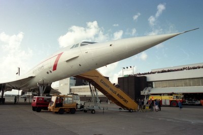 310892 - Picture shows Concorde landing at Cardiff Airport