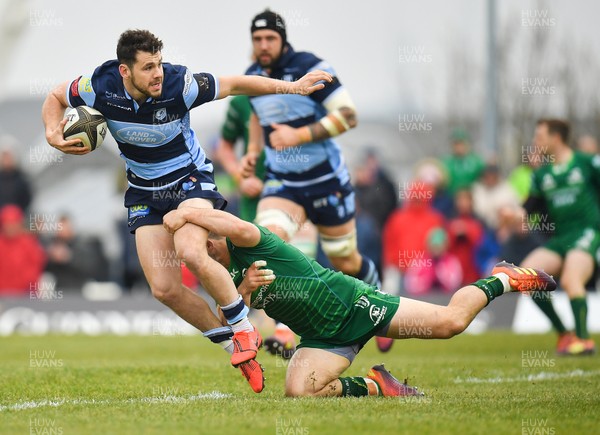 130419 -  Connacht v Cardiff Blues - Guinness PRO14 -  Tomos Williams of Cardiff Blues is tackled by Caolin Blade of Connacht 