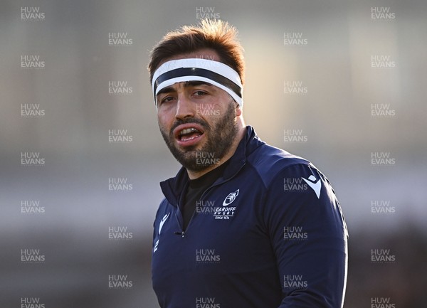 050425 - Connacht v Cardiff Rugby -EPCR Challenge Cup Round of 16 - Liam Belcher of Cardiff Rugby before the match