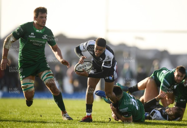 020319 - Connacht v Ospreys - Guinness PRO14 -  Keelan Giles of Ospreys is tackled by Cian Kelleher, left, and Quinn Roux of Connacht 